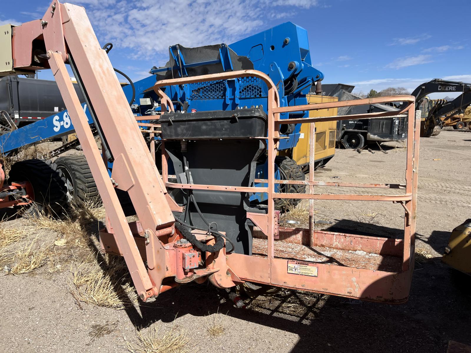 ./imagenes/INVOICE/2019/16041/JLG 800AJ (13).JPG